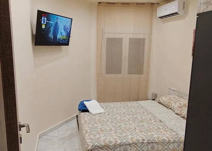 アパート Phidias House