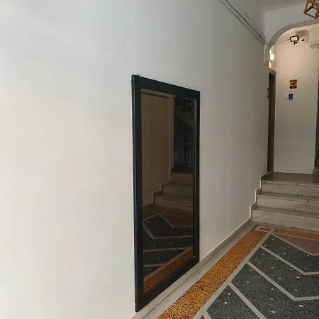 Apartment Phidias House *